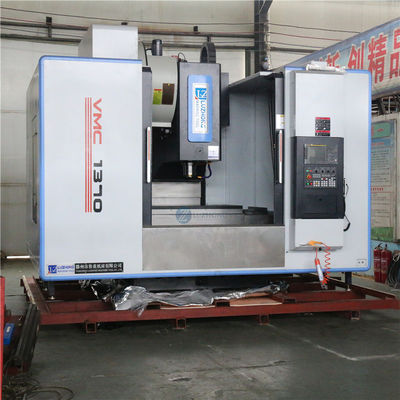 Máquina de trituração vertical automática VMC1370 do Cnc