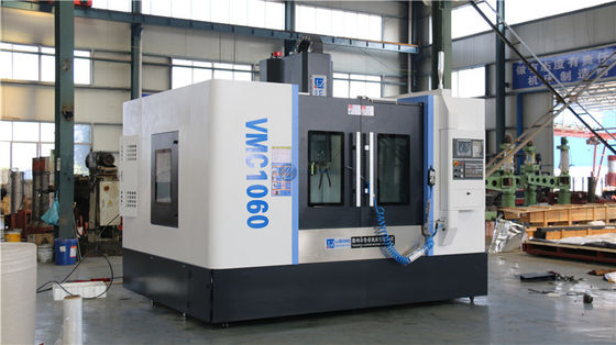 Máquina de trituração vertical VMC1060 do Cnc