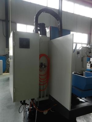 Máquina de trituração automática do CNC XK7136 para o metal