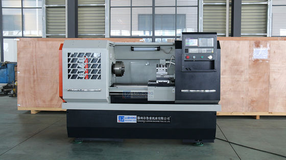 Tipo claro máquina pequena horizontal CK6136 do torno do CNC da máquina Desktop do torno do CNC