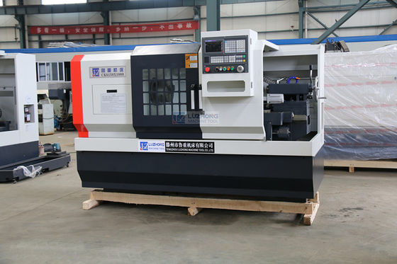 Máquina horizontal do CNC do torno da cama lisa CK6140 CK6150