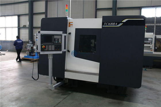 gerencio fazendo à máquina do torno do cnc do fabricante TCK66A do cnc do torno