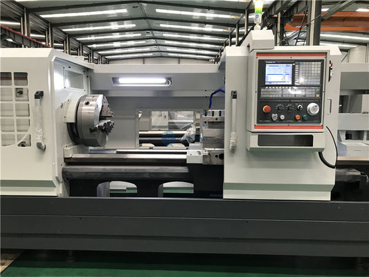 O CNC dobro do mandril conduz a máquina furada grande QK1319 do torno da linha de tubulação do torno do rosqueamento