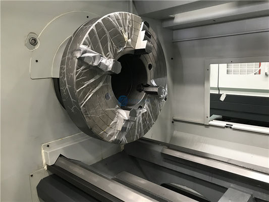O CNC dobro do mandril conduz a máquina furada grande QK1319 do torno da linha de tubulação do torno do rosqueamento