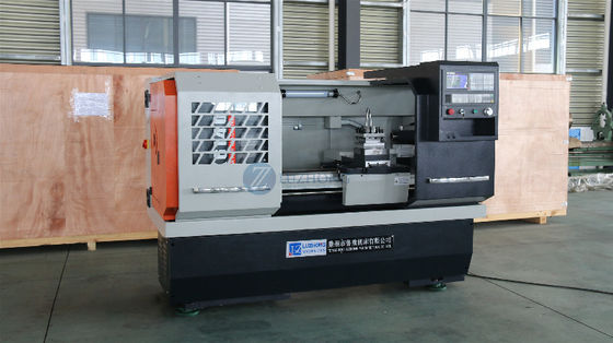 O torno Mini Cnc Lathe For Alloy do metal do CNC CK6140 roda