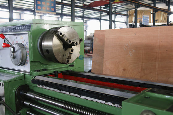 Mini torno de gerencio do torno CA6140 do metal do CNC