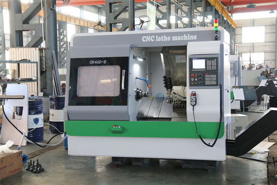 Torno do CNC da cama da inclinação da linha central CK46D-8 5 para a venda com linha central de C e as ferramentas de trituração
