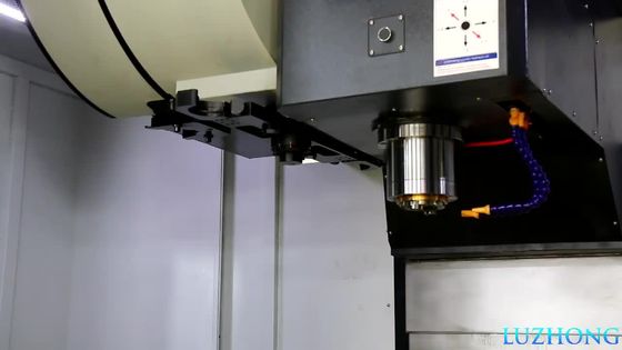 Máquina de trituração vertical automática VMC1370 do Cnc